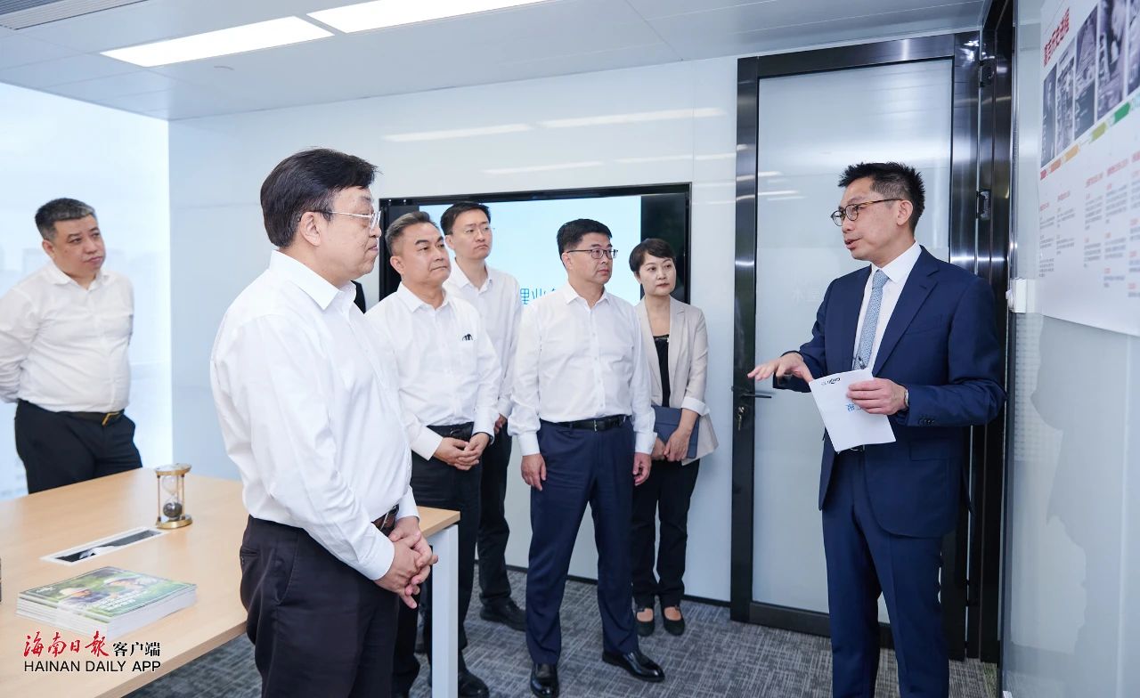 1729760943178716.jpg 1729760943178716.jpg